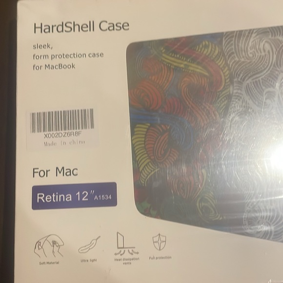 Hardshell Case for MacBook - Picture 3 of 9